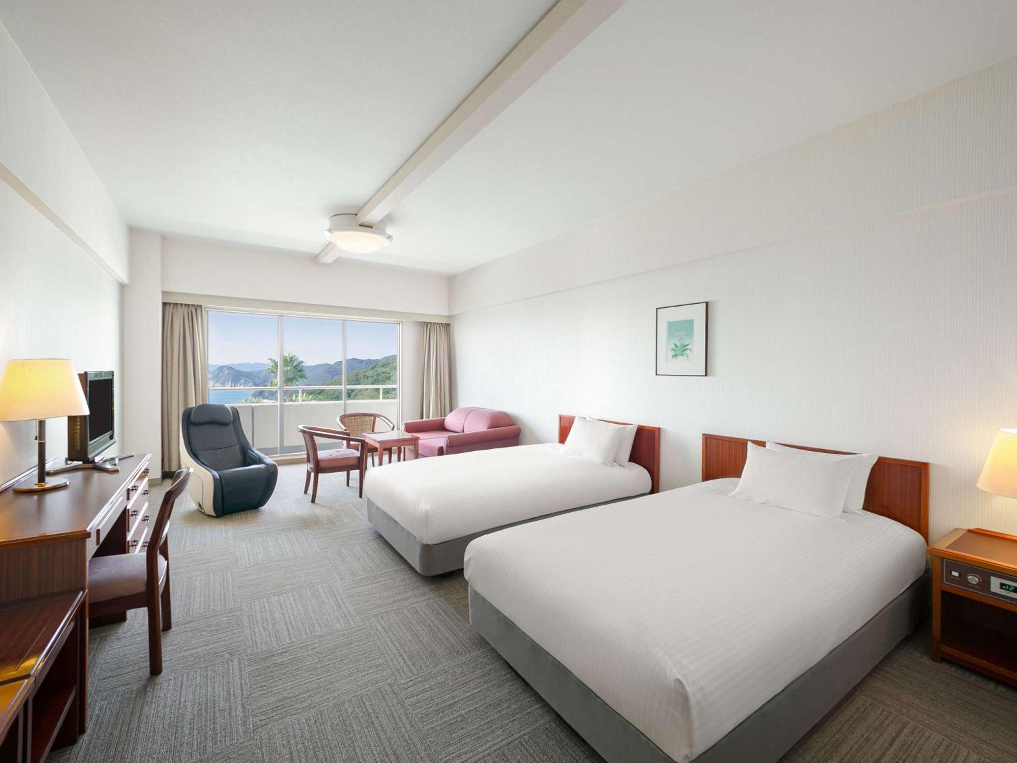 Grand Mercure Awaji Island Resort & Spa Minamiawaji Exterior foto